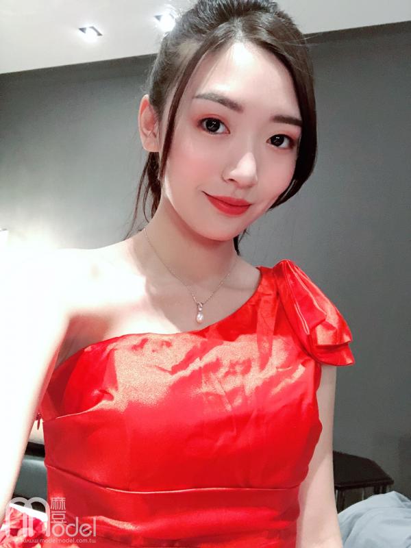 孟雅 孟雅