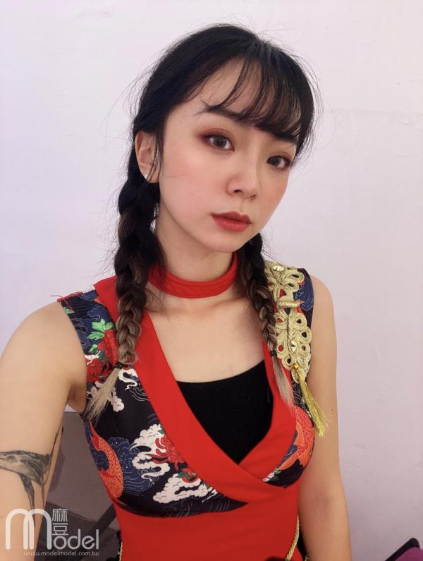 華華 華華