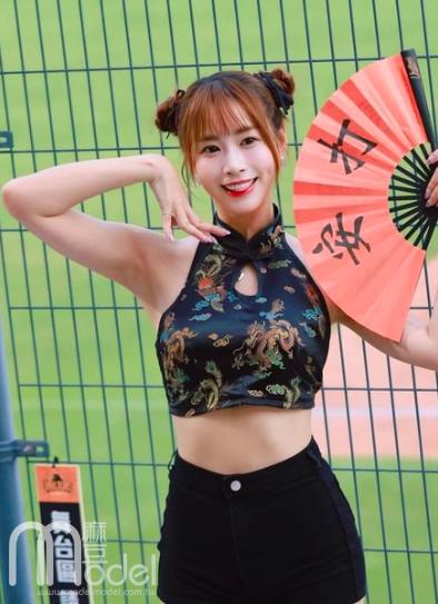 妮妮 麻豆卡