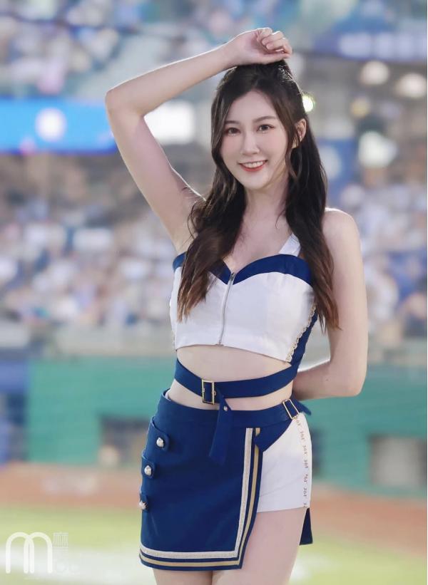 語庭Tiffany 語庭Tiffany