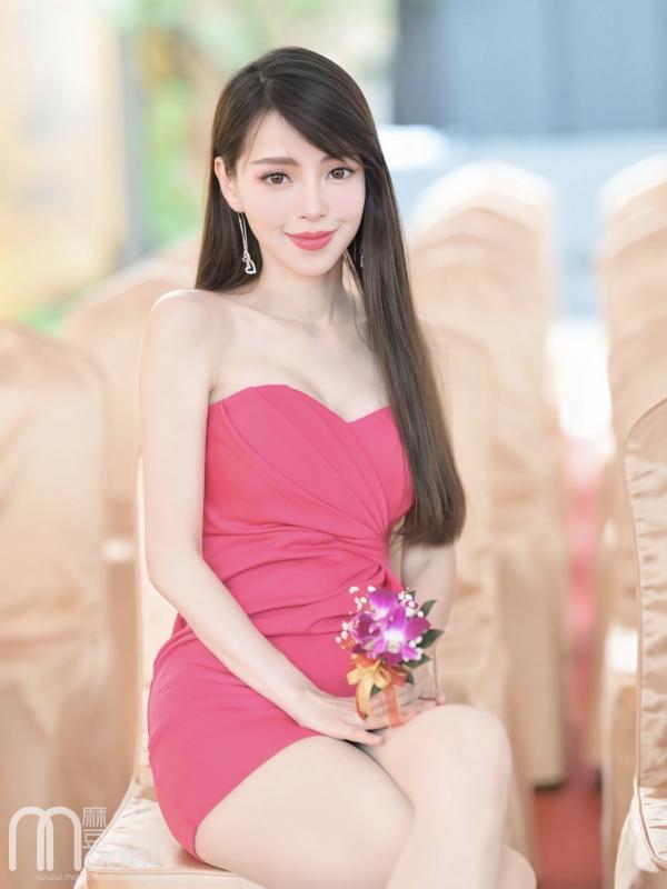 Vivian chang Vivian chang